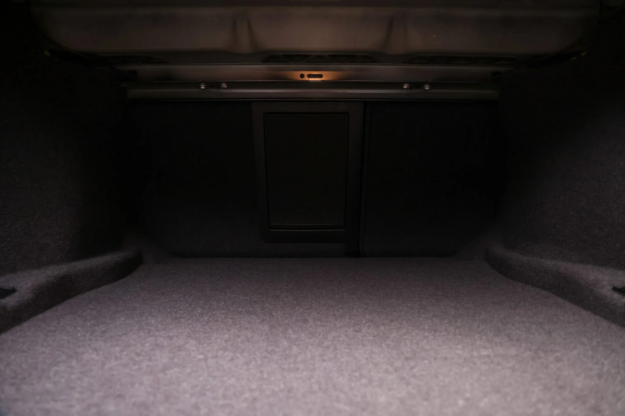 Interior 4