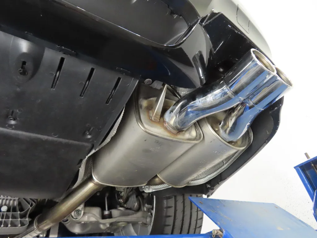Undercarriage & underbody 14