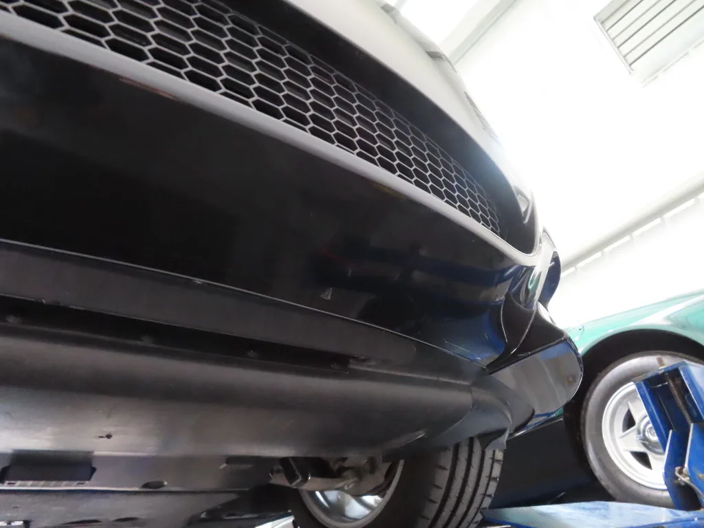 Undercarriage & underbody 25