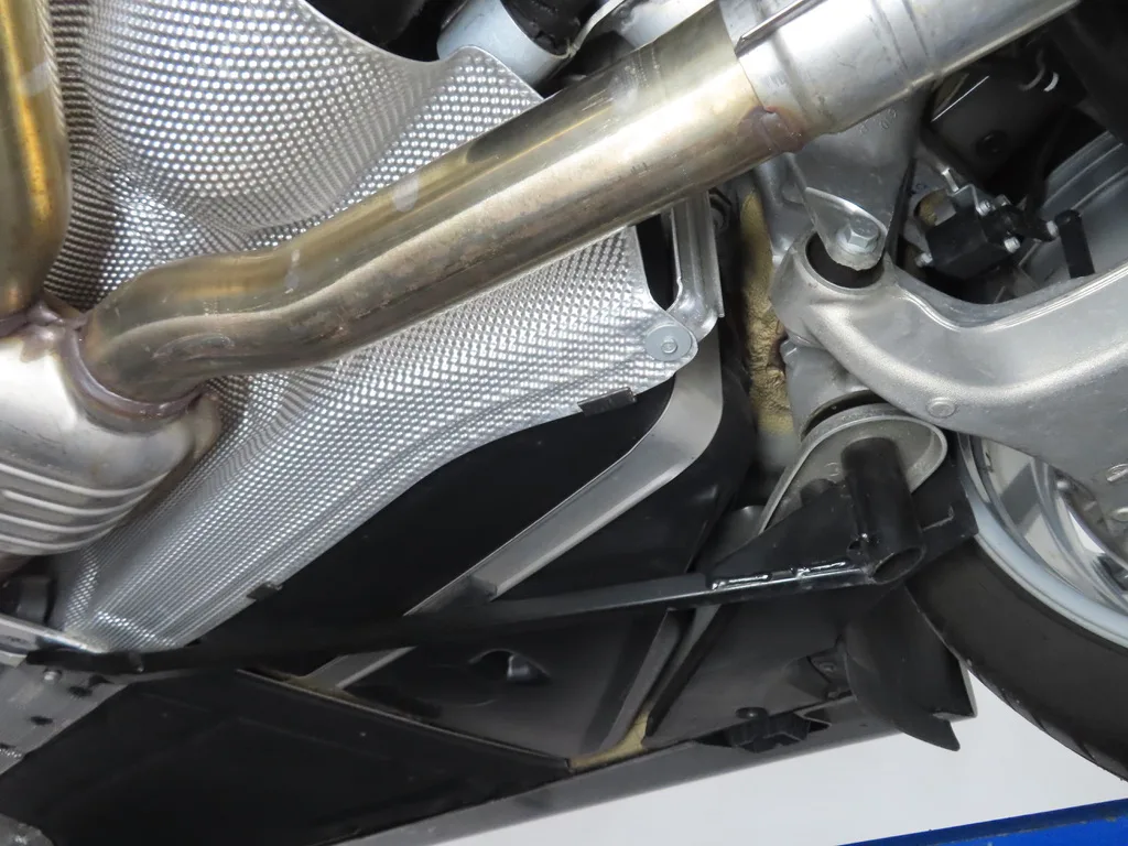 Undercarriage & underbody 29